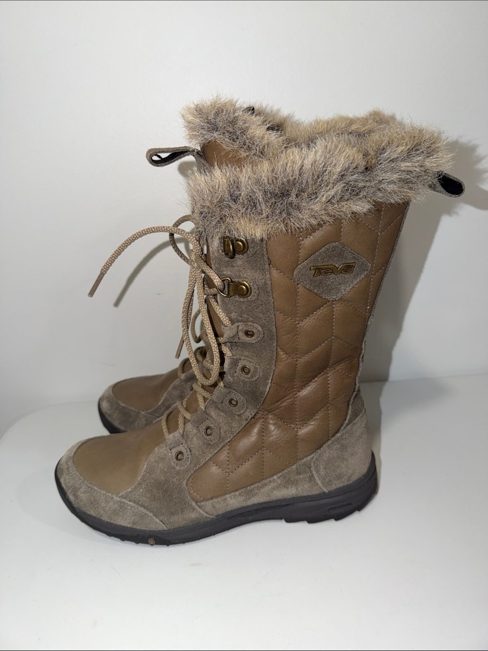 TEVA 7 Lenawee Brown Water Repellent Quilted Leather Suede Thinsulate Tall Boots